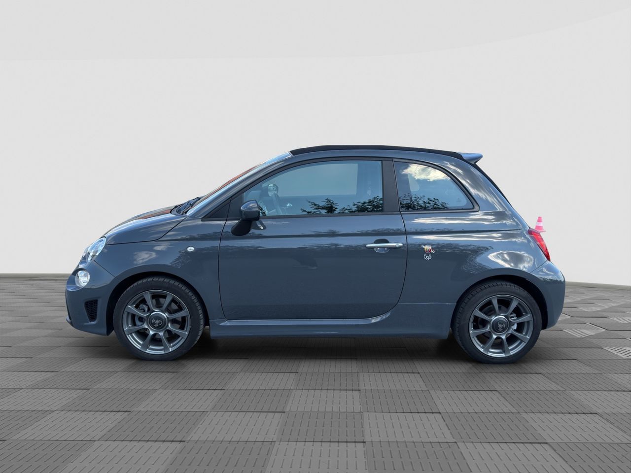Abarth ABARTH 595 C 1.4 Turbo T-Jet 145 CV imagem 2