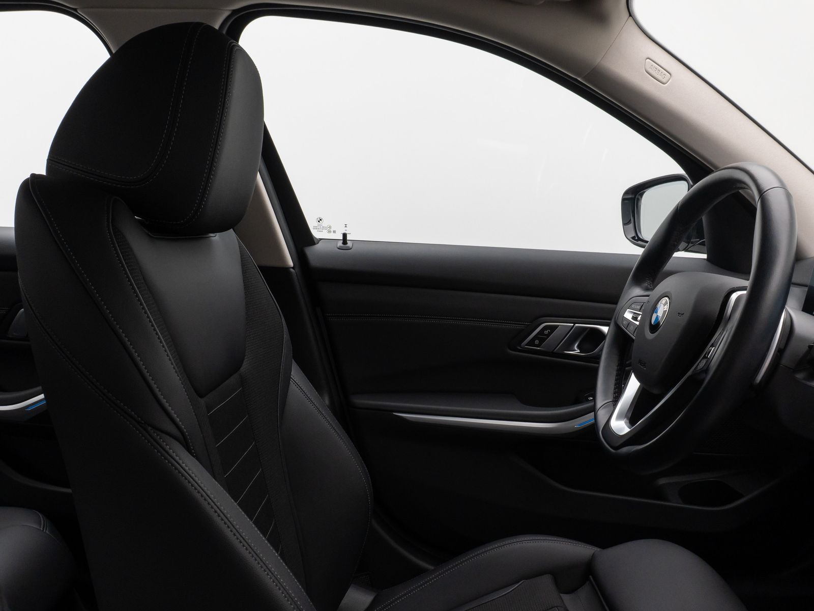 Fahrzeugabbildung BMW 320i xD DAB CockPit+ PDC DrivingAssit AHK Sport