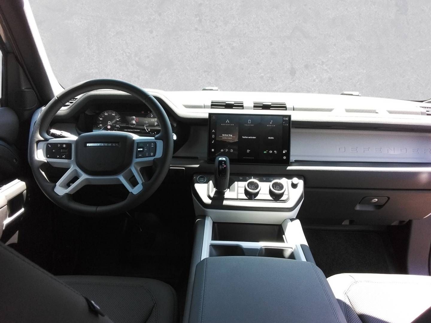 Fahrzeugabbildung Land Rover Defender 110 D250 S