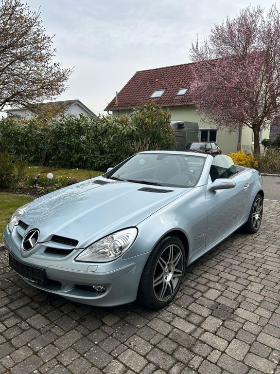 Mercedes-Benz SLK 200