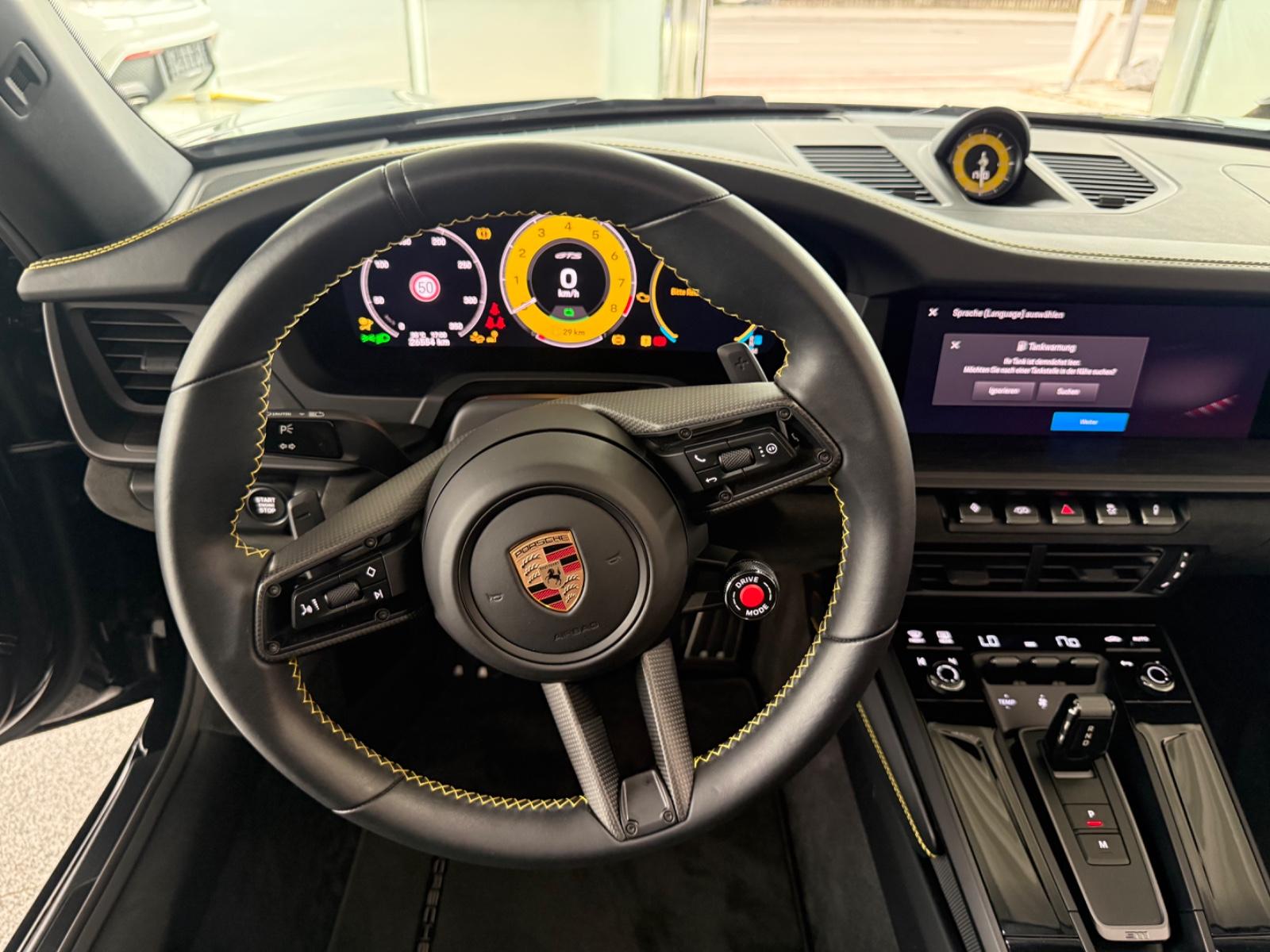 Porsche 992 Targa GTS 4 - PCCB- ACC-