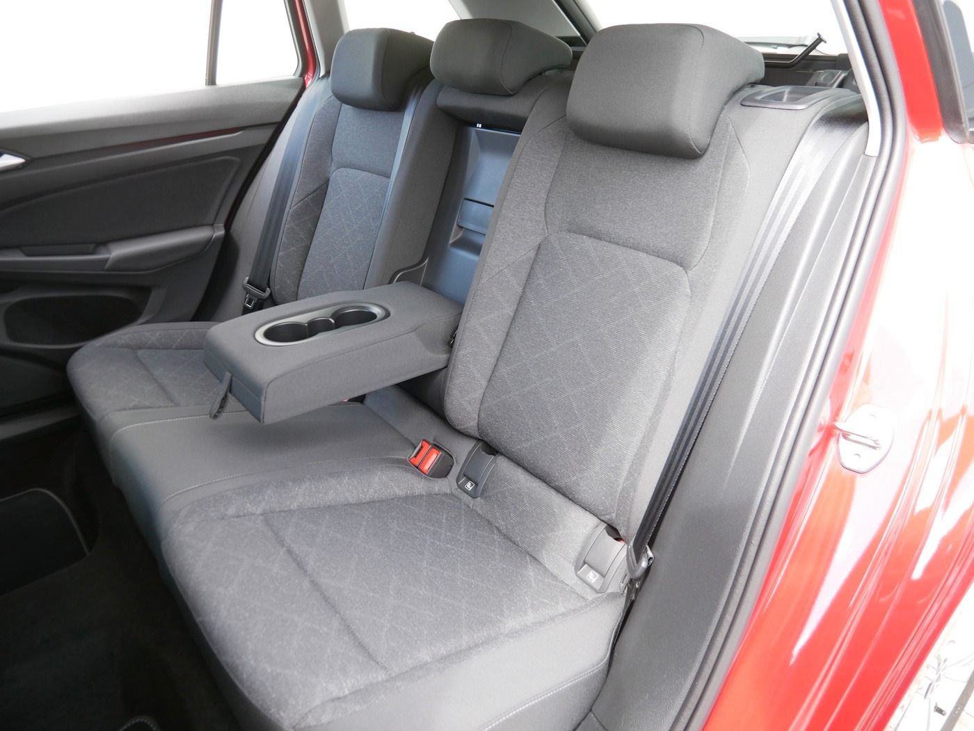 Fahrzeugabbildung Volkswagen Golf -VIII Variant 2.0 Life NEU42T ACC Standheiz
