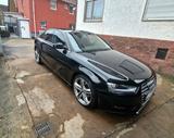 Audi A4 Lim. Ambition - Audi A4 Ambition mit Benzin-Antrieb