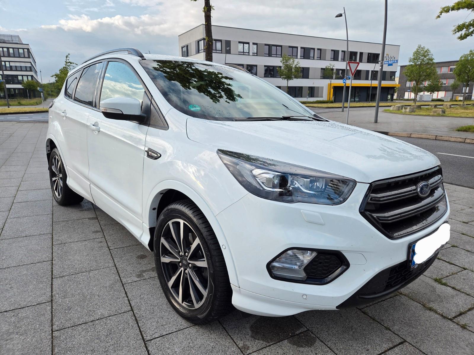 Ford Kuga ST-Line/1-JAHR GARANTIE/KAMERA/NAVI/SPORT/