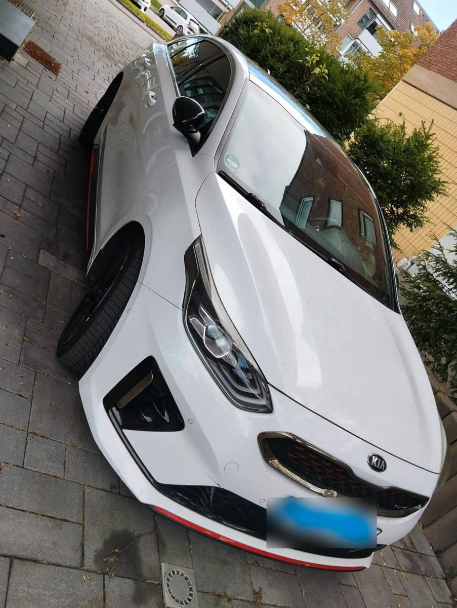Kia Andere