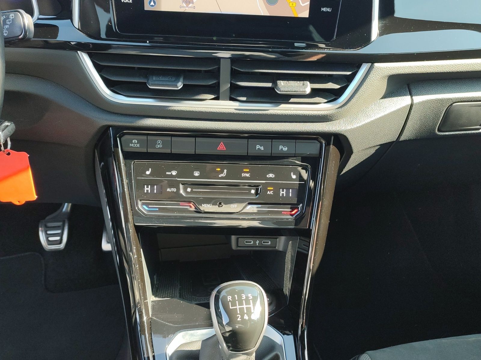 Volkswagen T-Roc - Bild 9