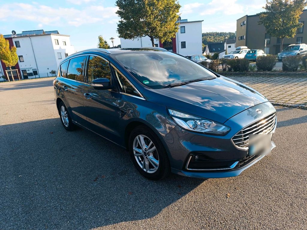 Image of Ford S-Max