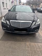 Mercedes-Benz E-200 Klasse w212 - Mercedes-Benz E-Klasse W212 mit Benzin-Antrieb