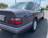 Mercedes-Benz Mercedes W124 ( nur 105Tkm) RESTAURIERT,KL... - Mercedes-Benz W124t