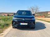 Volkswagen Tiguan R-Line Leder/StHz/Pano/AHK/HUD/Garantie+