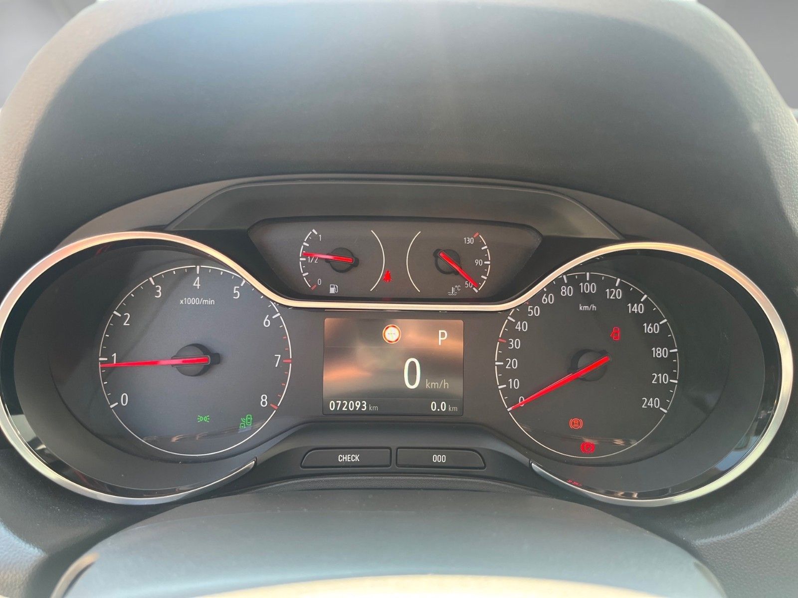Opel Grandland (X) Innovation 1.2 Turbo – Bild 12