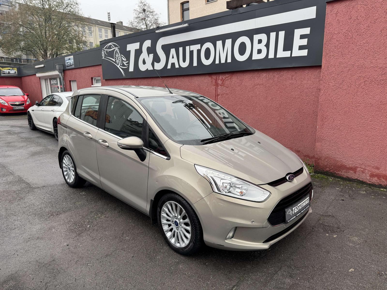 Ford B-Max B-MAX Titanium ( Tüv & Reifen Neu )