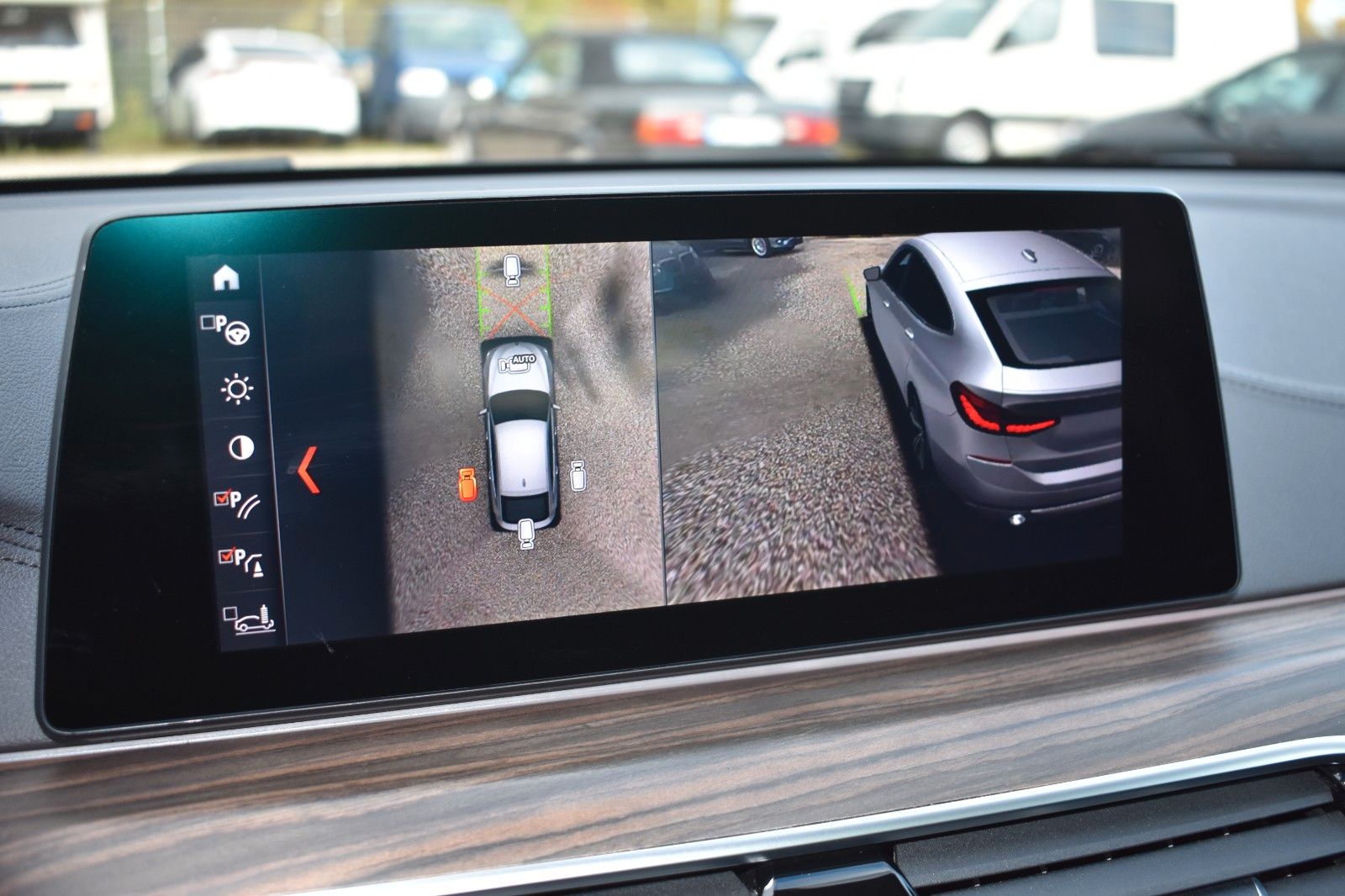 Fahrzeugabbildung BMW 630d GT xDrive Luxury Inegral Massage B&W Pan TV