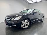 Mercedes-Benz E 200 CGI BlueEfficiency 1.8 CGI+BI-XENON+2.HAND - Mercedes-Benz E-Klasse Gebrauchtwagen in Frankfurt