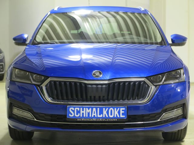 SKODA Octavia Combi 2.0 TDI SCR DSG7 Style Navi ACC