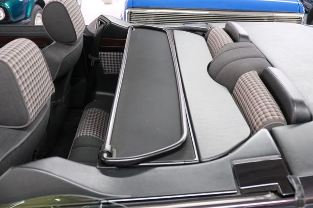 Fahrzeugabbildung Mercedes-Benz E 200 Cabriolet Aut./Sitzhzg./Sehr schöner Zust.