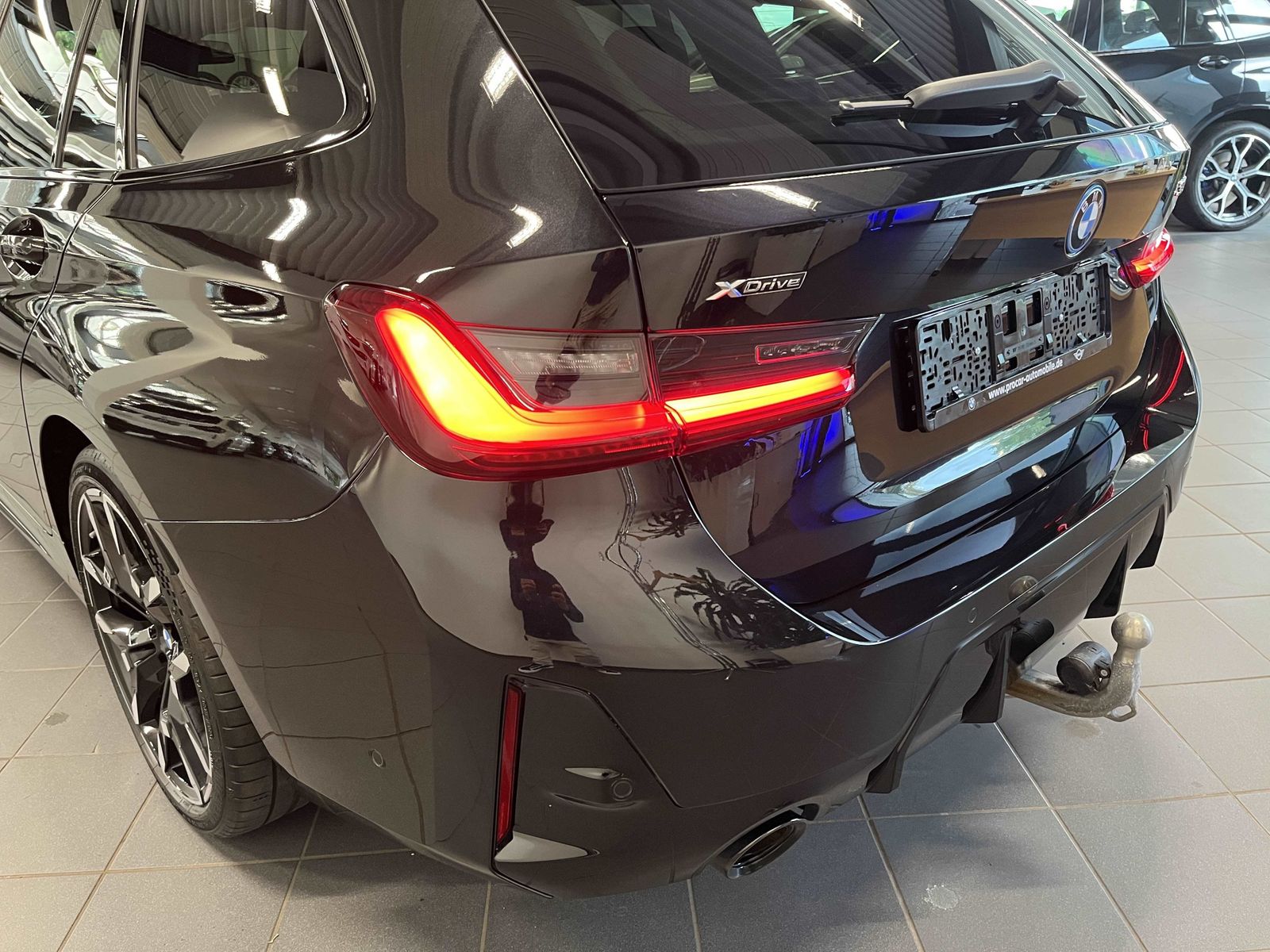 BMW 330 - Bild 6
