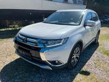 Mitsubishi Outlander Instyle 4WD - Mitsubishi Outlander 7-Sitzer