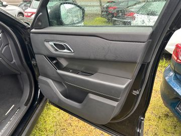 Bild 14 Land Rover Range Rover Velar 240 S