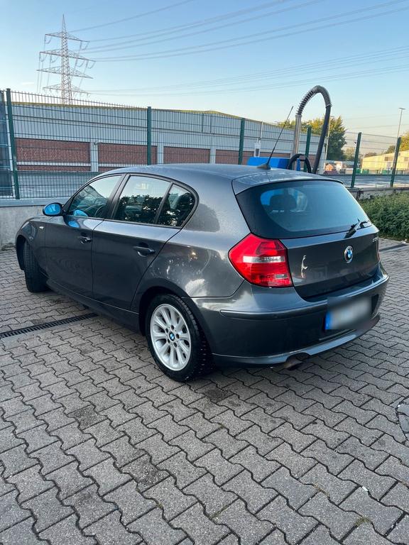 BMW 118