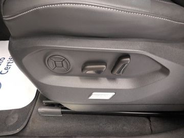 Volkswagen Touareg - 9