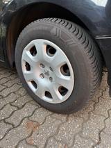 Peugeot Partner Tepee Tepee HDI FAP 110 Family Family - schwarze Peugeot Partner Tepee