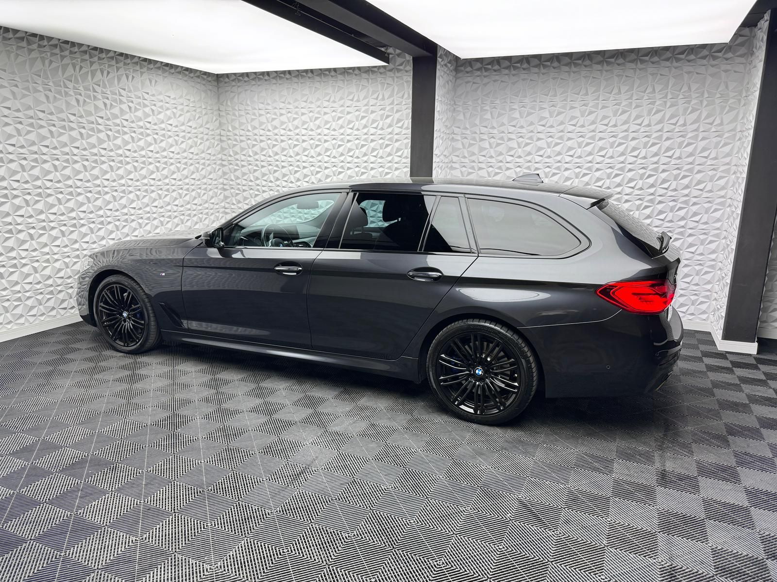 Fahrzeugabbildung BMW d*XDR*M-PAKET*H&K*STANDHZ*MASSAGE*360°HUD*AHK