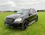 Mercedes-Benz ML 500 4MATIC - Mercedes-Benz ML 500: 4matic
