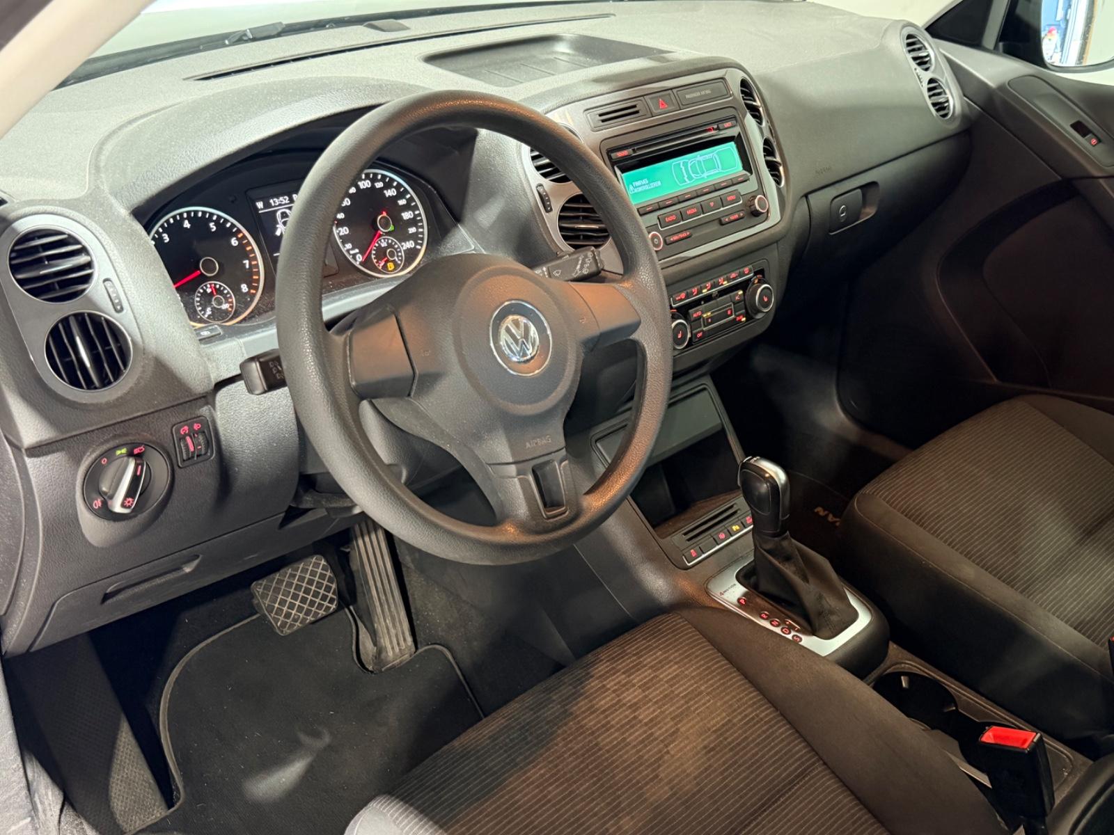 VOLKSWAGEN TIGUAN TRACK & FIELD 2.0 TSI 179ch 4MOTION BVA Toit pano Sièges chauffants Crochet attelage Historique présent - 2EME MAIN
