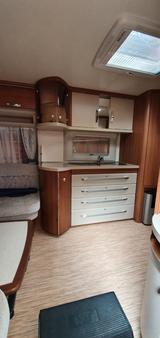 Hobby Premium 560 UL-Mover-Klima-Markise-Vorzelt. - Hobby Wohnwagen 2012