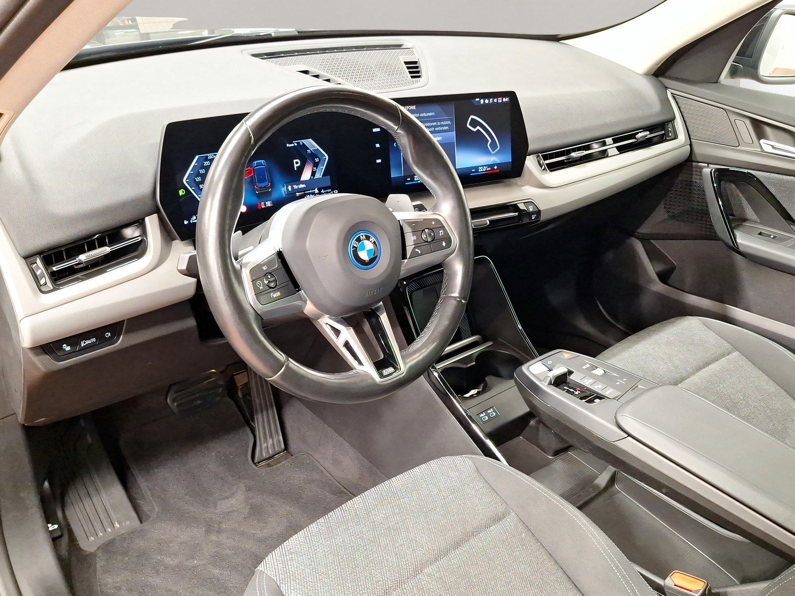 BMW X1 xDrive25e Driv.Assist Kamera Pano.Dach LED foto 4