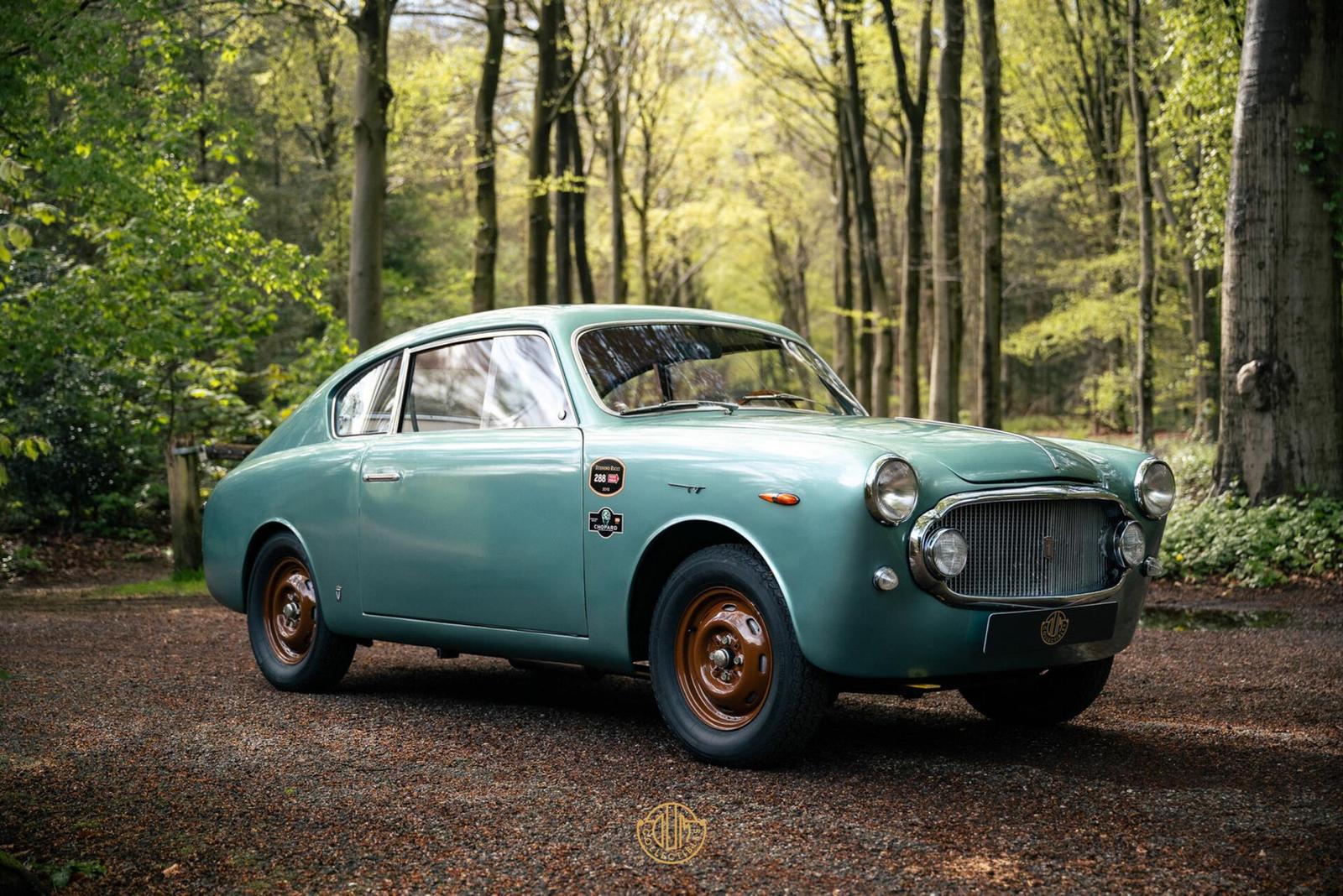 Fiat 1100 TV Vignale Charmant 1 of 12