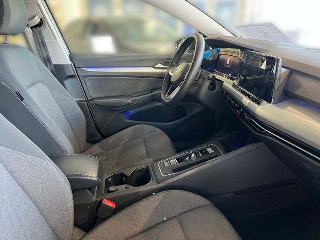 Fahrzeugabbildung Volkswagen Golf 1.0 TSI DSG MOVE LED-PLUS NAVI IQ.DRIVE