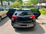 Toyota Auris Hybrid Edition 1,8-l-VVT-i Edition - Toyota Auris Gebrauchtwagen in Köln