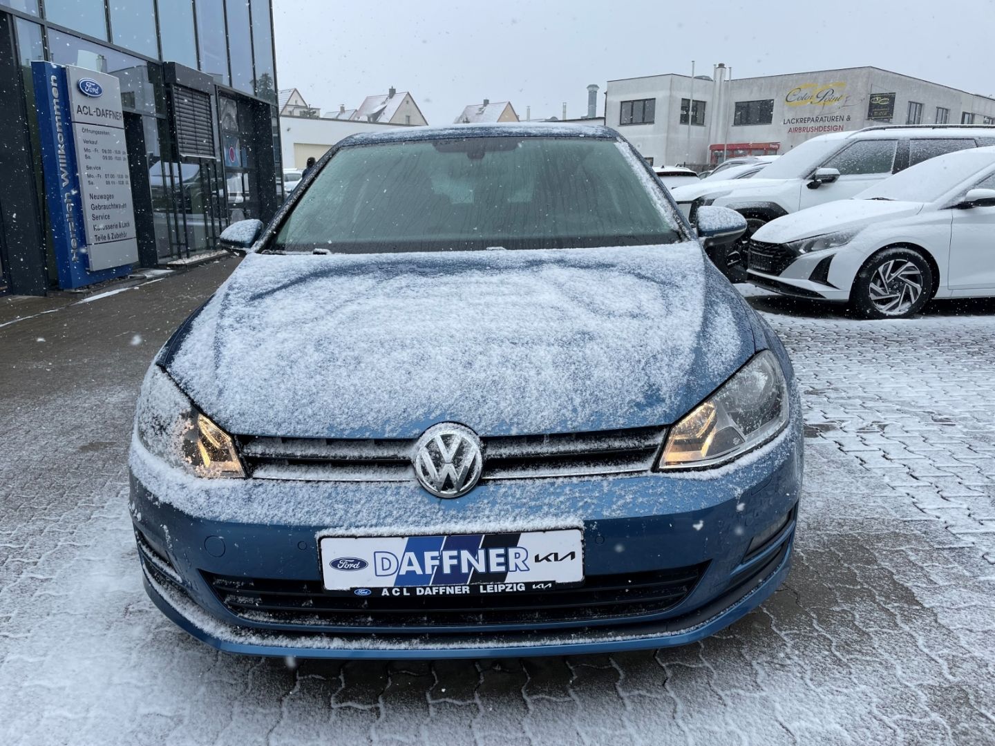 Fahrzeugabbildung Volkswagen Golf VII Cup PDC vo/hi Klimaautomatik SHZ