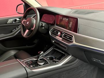 BMW X7 - 11