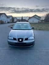 Seat Ibiza 1.4 16v Stella - Seat Ibiza Stella mit Benzin-Antrieb