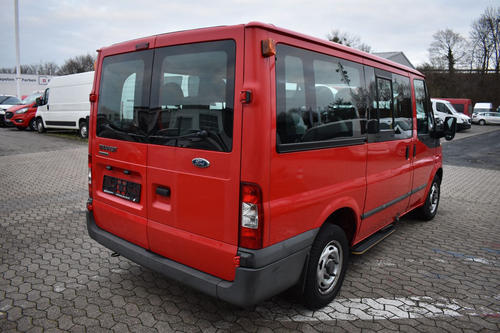 Fahrzeugabbildung Ford Transit Kombi FT 280 K Behindertengerecht *1649