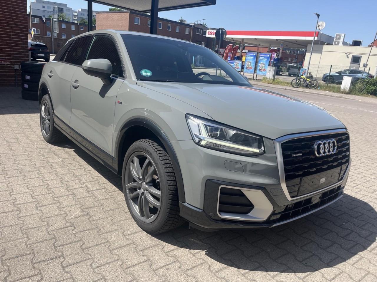 Audi Q2 quattro sport Klima Navi Rückfahrkamera