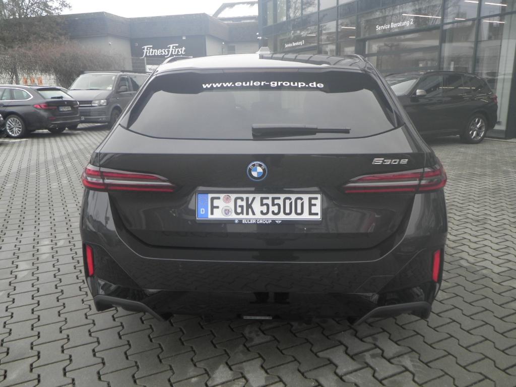 BMW 530 e Touring Sportpaket HUD AHK-klappbar AHK El