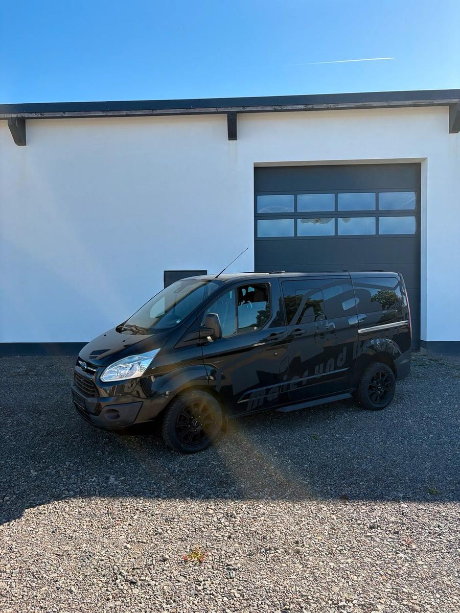 Ford Tourneo Custom