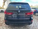 BMW X5 xDrive40e M Paket HUD-Keyles-Pano-Memory-Spur - BMW X5 mit Hybrid-Antrieb