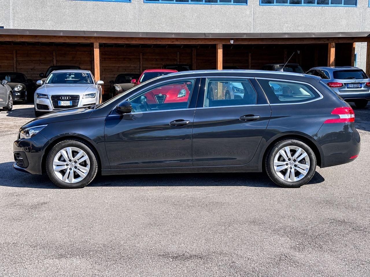Peugeot 308 BlueHDi 100 CV