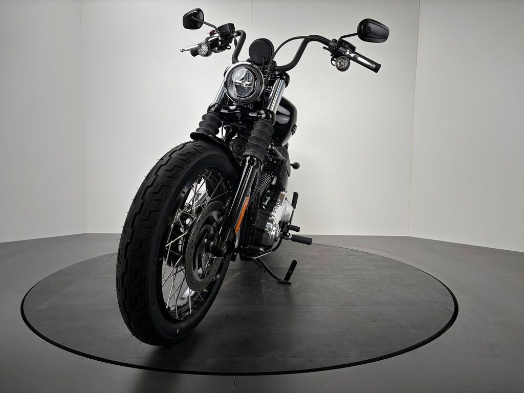 Fahrzeugabbildung Harley-Davidson STREET BOB *NEUWERTIG *5HD