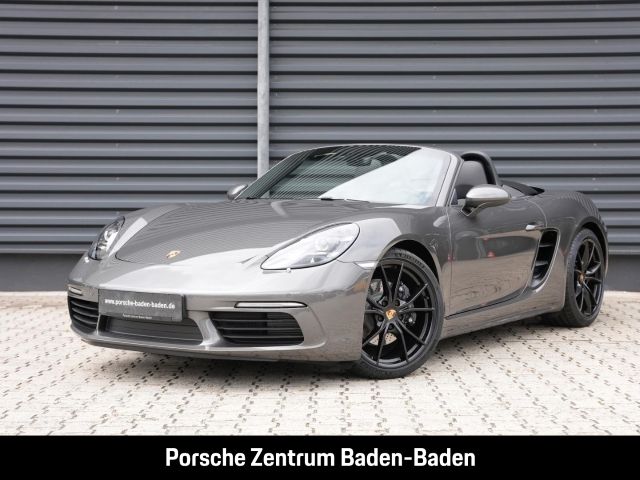 Porsche Boxster 718 Chrono Paket PASM LED PDLS 20-Zoll