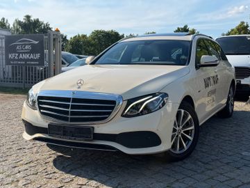 Mercedes E 200 - 1