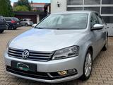 Volkswagen Passat Highline BlueMotion *AHK*LEDER*SHZ* - Volkswagen Passat bis 10.000 Euro
