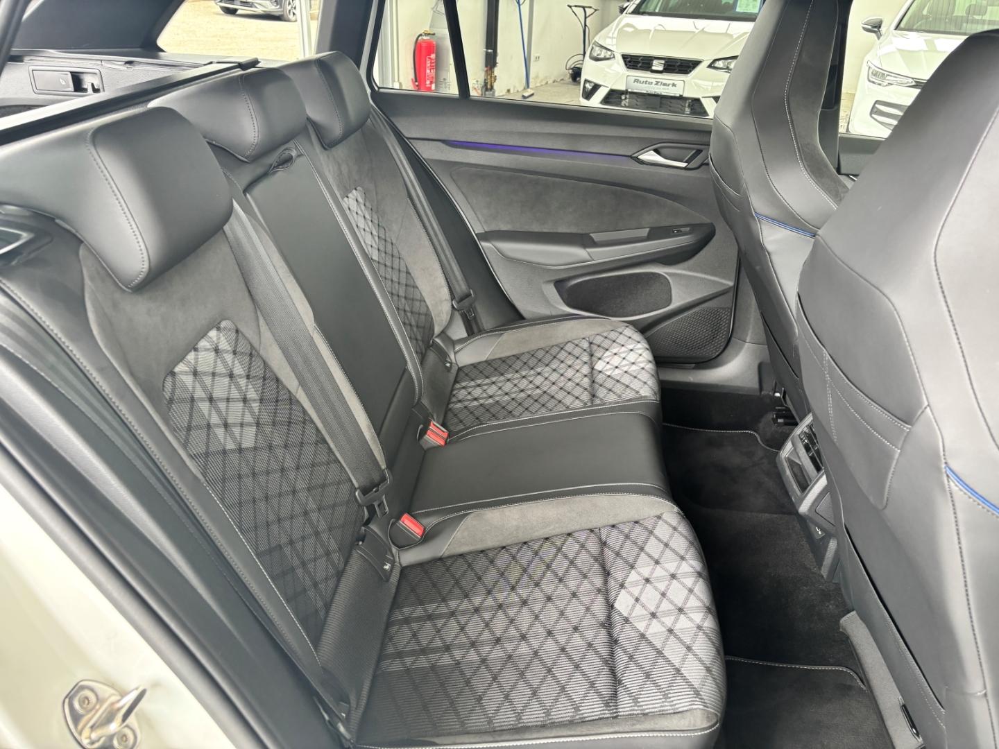 Volkswagen Golf VIII Variant 1.5 TSI R-Line LED ACC RFK ALL, миниатюра 9