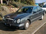 Mercedes-Benz E230 W210 Mercedes E-Klasse Elegance - Mercedes-Benz E 230 aus 1996
