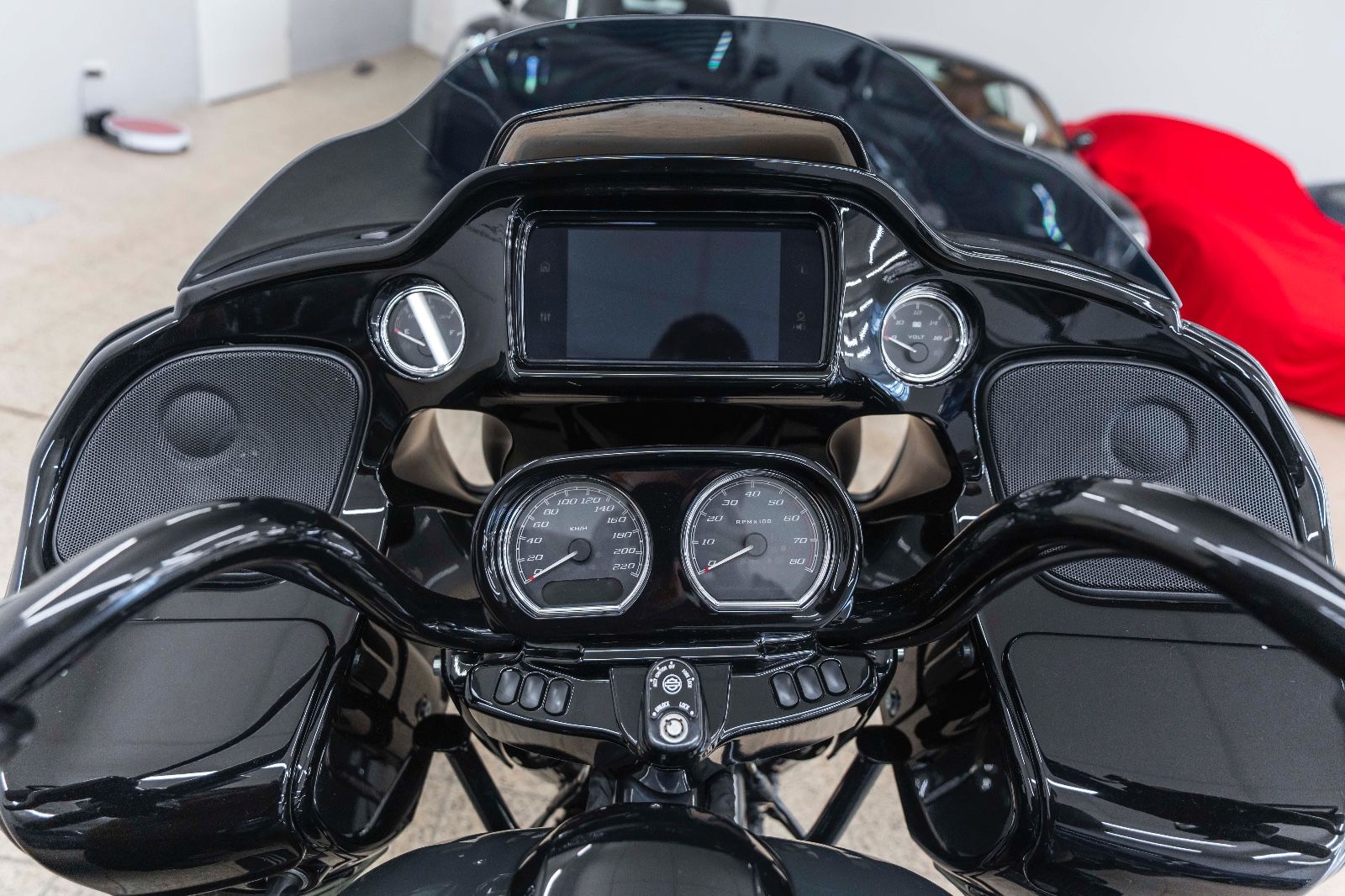 Fahrzeugabbildung Harley-Davidson FLTRXST Road Glide